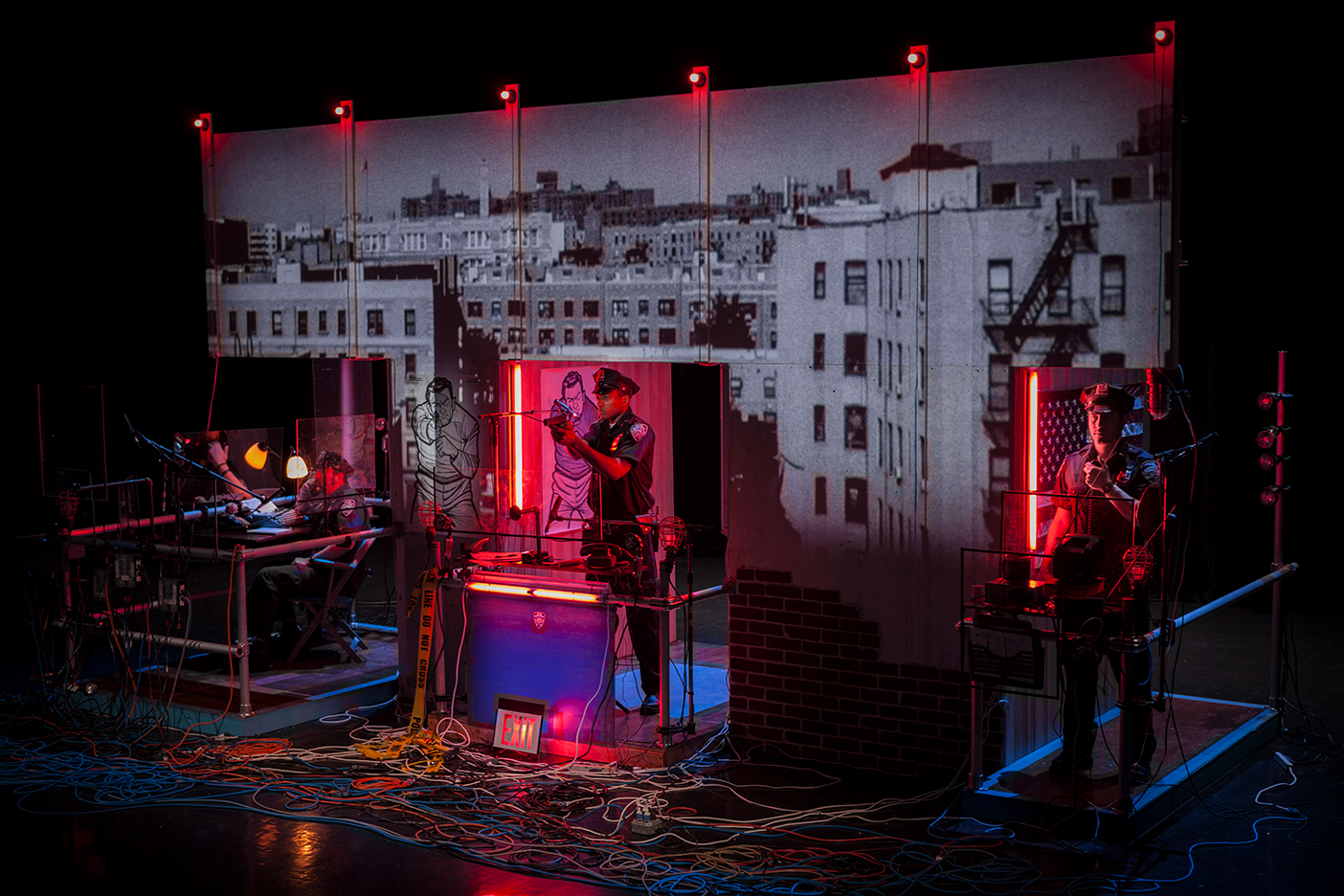 Newyorkland | Experimental Theater | Projection Designer